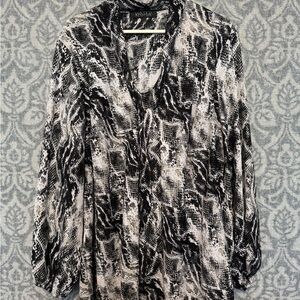 Kasper women's long-sleeve blouse size 2X